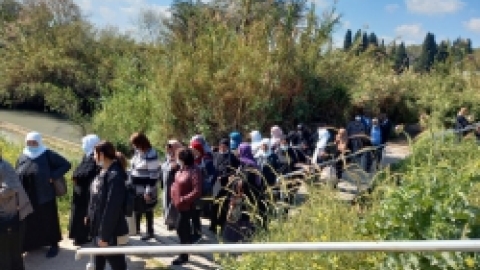 סלמה חוסניה וראס אל עין בטיול לעין אפק, אפריל 2021 (8).jpeg