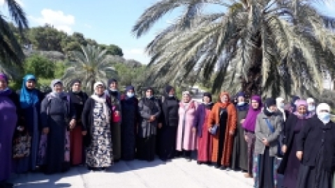 סלמה חוסניה וראס אל עין בטיול לעין אפק, אפריל 2021 (6).jpeg
